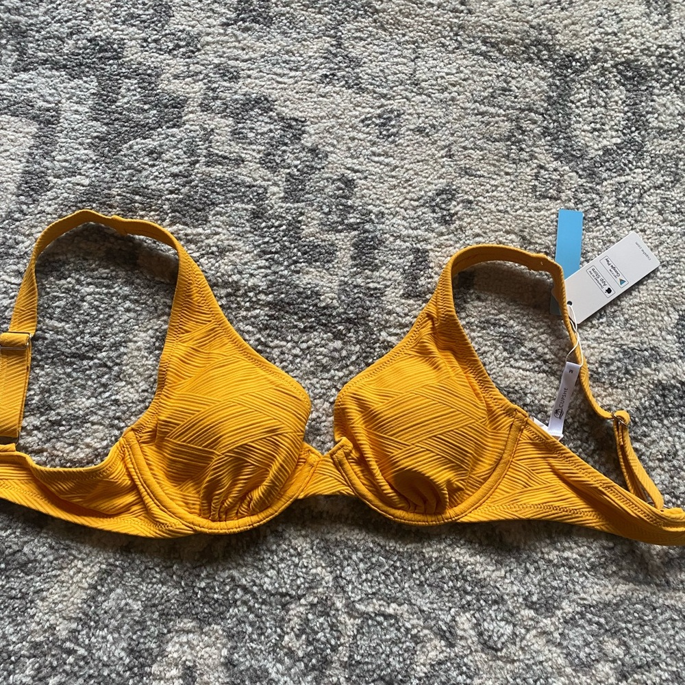 Baiting suit top